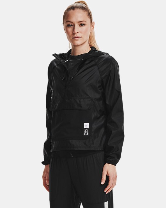 เสื้อแจ็คเก็ต UA Run Anywhere Anorak สำหรับผู้หญิง, Black, pdpMainDesktop image number 1